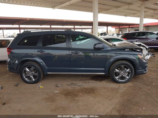 3C4PDCGB4HT695965 Dodge Journey Crossroad Plus