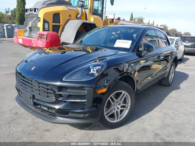 2020 PORSCHE MACAN WP1AA2A55LLB03875 Photo 1