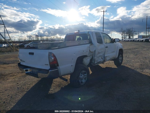 2015 TOYOTA TACOMA VIN: 5TFUX4EN4FX034872