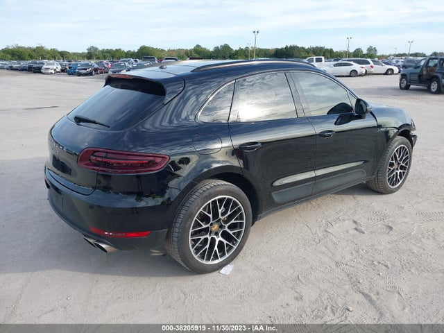 2017 PORSCHE MACAN WP1AB2A59HLB18786 Photo 3