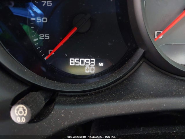 2017 PORSCHE MACAN WP1AB2A59HLB18786 Photo 6