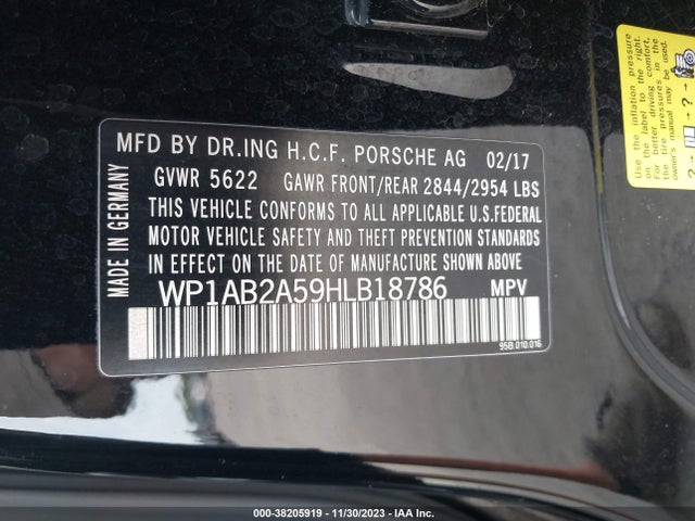 2017 PORSCHE MACAN WP1AB2A59HLB18786 Photo 8