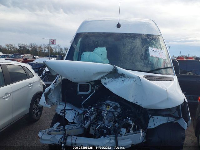 W1W40BHY4MT056541 Mercedes-Benz Sprinter 2500 Standard Roof I4