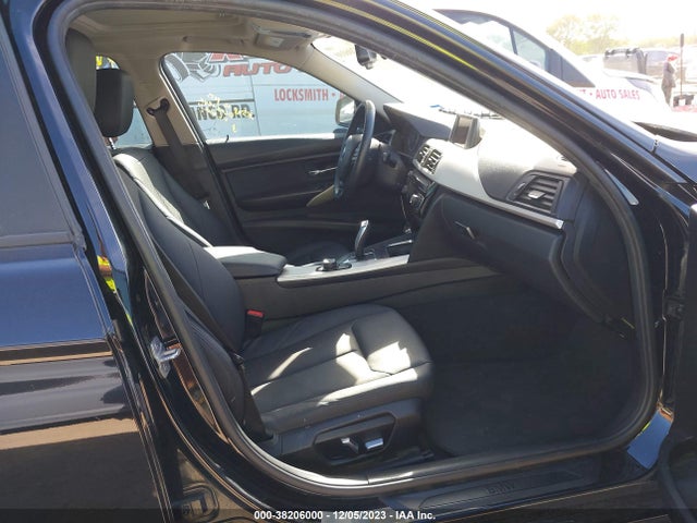 WBA8E1G58GNT99357 BMW 320i