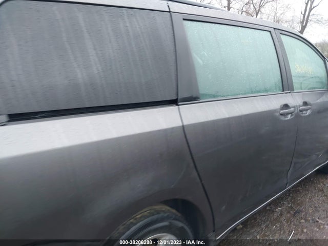 2012 TOYOTA SIENNA LE V6 8 PASSENGER VIN: 5TDKK3DC9CS276087