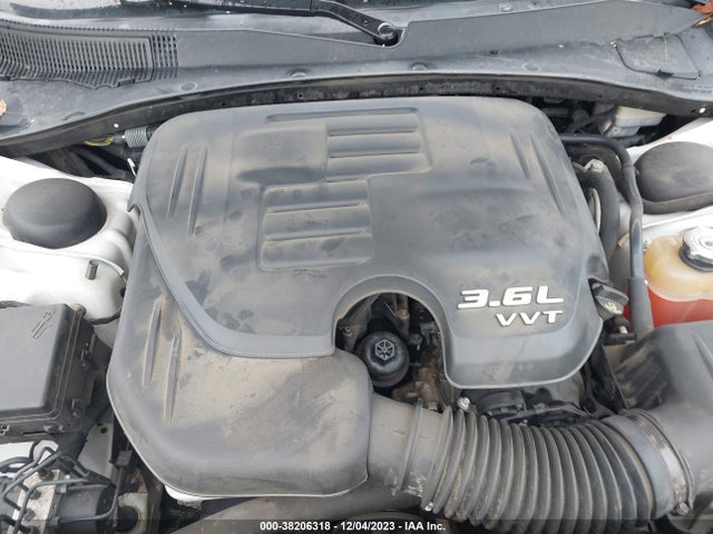 2C3CCARGXEH361592 Chrysler 300