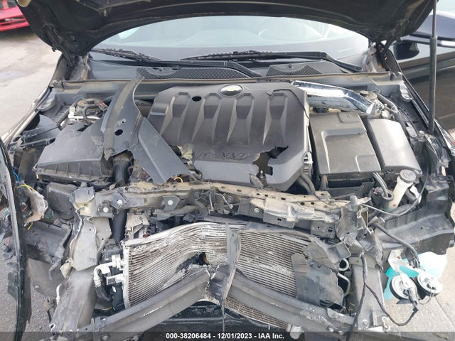 Chevrolet IMPALA 1LT 2018 2G1105S31J9132662 Image 10