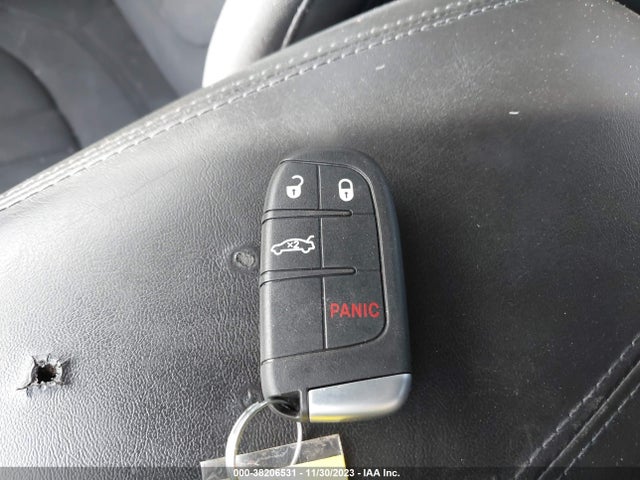 Chrysler 200 Limited 2015 1C3CCCAB2FN721099 Image 11