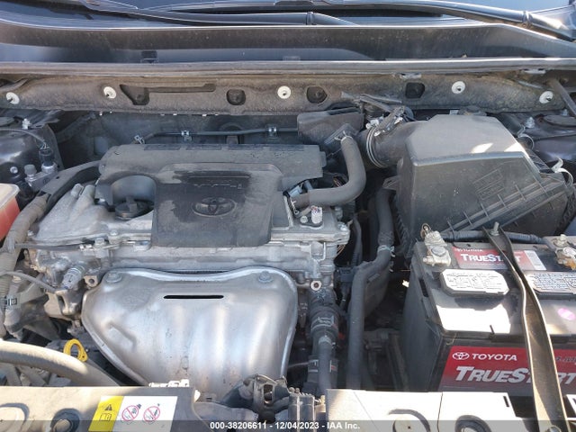Toyota RAV4 LE 2017 JTMZFREV6HJ135536 Image 10