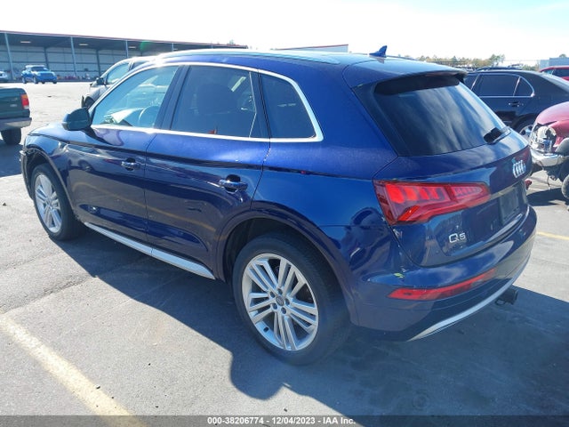 WA1CNAFY0K2059732 Audi Q5 45 Premium