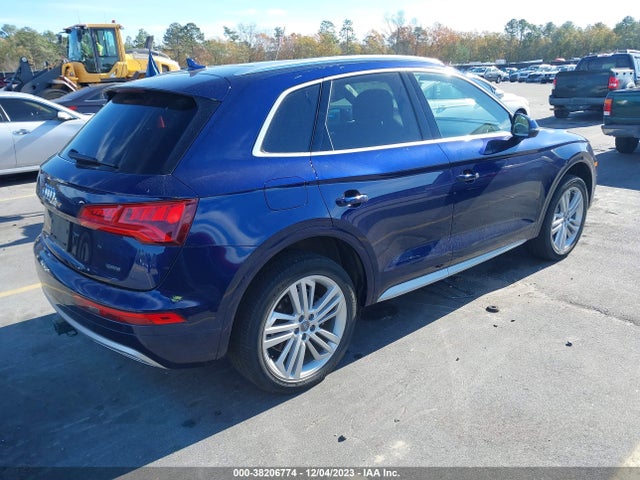 WA1CNAFY0K2059732 Audi Q5 45 Premium