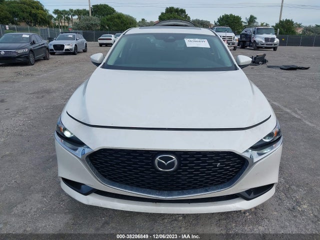 2023 MAZDA MAZDA3 2.5 S PREFERRED VIN: 3MZBPACM0PM365856