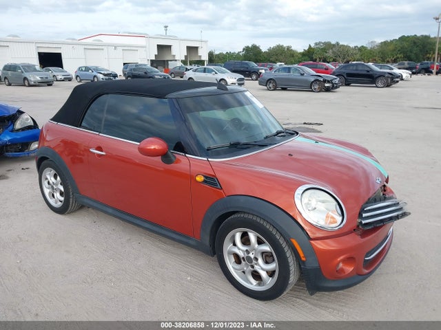 2011 MINI COOPER WMWZN3C50BTZ78420 Photo 0