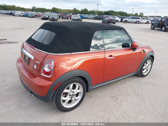 2011 MINI COOPER WMWZN3C50BTZ78420 Photo 3