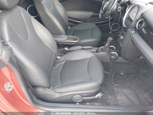 2011 MINI COOPER WMWZN3C50BTZ78420 Photo 4
