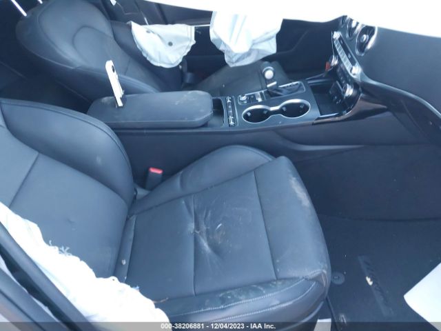 KNAE35LD4P6126827 KIA Stinger Gt-line