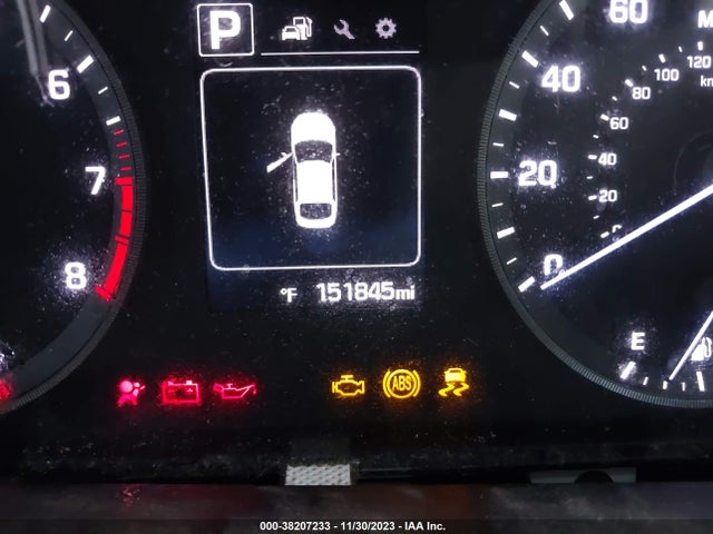 2015 HYUNDAI SONATA SE VIN: 5NPE24AF0FH063881