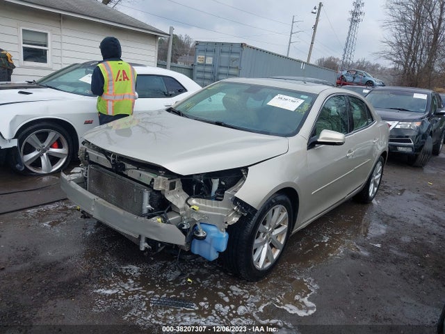 Chevrolet MALIBU 2LT 2015 1G11D5SL9FF350500 Image 2