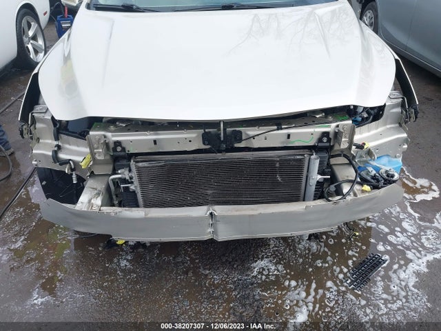 Chevrolet MALIBU 2LT 2015 1G11D5SL9FF350500 Image 6