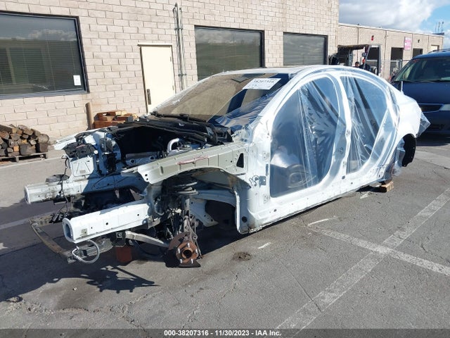 Chevrolet SS 2017 6G3F25RW4HL300212 Image 2