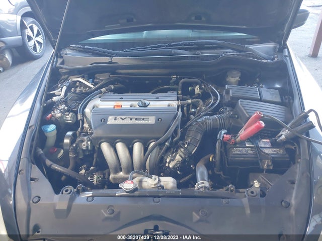 2005 HONDA ACCORD 2.4 EX VIN: 1HGCM56855A092172