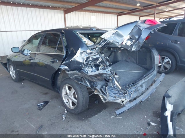 2005 HONDA ACCORD 2.4 EX VIN: 1HGCM56855A092172