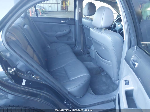 2005 HONDA ACCORD 2.4 EX VIN: 1HGCM56855A092172