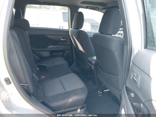 Mitsubishi Outlander 2018 JA4AD3A39JZ050941 Image 22