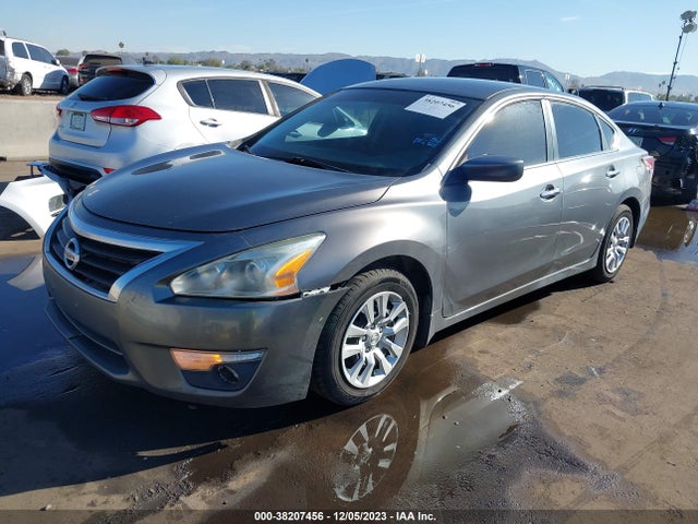 Nissan Altima 2.5 S 2014 1N4AL3AP2EN379592 Image 2