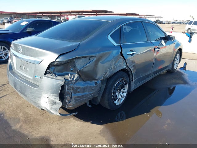 Nissan Altima 2.5 S 2014 1N4AL3AP2EN379592 Image 4