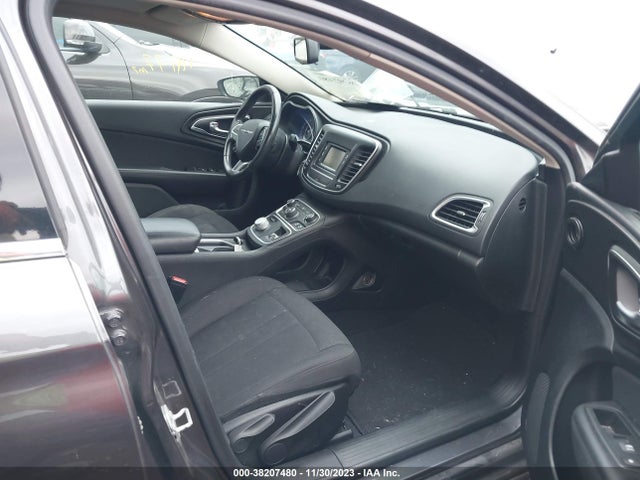 2015 Chrysler 200 Limited მანქანა იყიდება აუქციონზე, vin: 1C3CCCAB6FN707531, აუქციონის ნომერი: 38207480