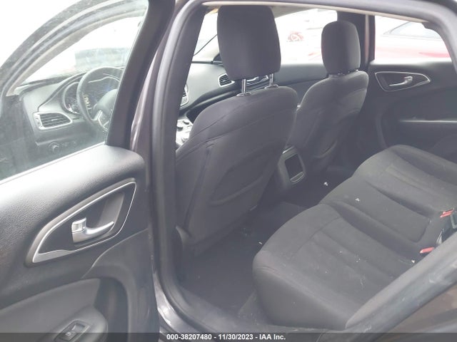 2015 Chrysler 200 Limited მანქანა იყიდება აუქციონზე, vin: 1C3CCCAB6FN707531, აუქციონის ნომერი: 38207480