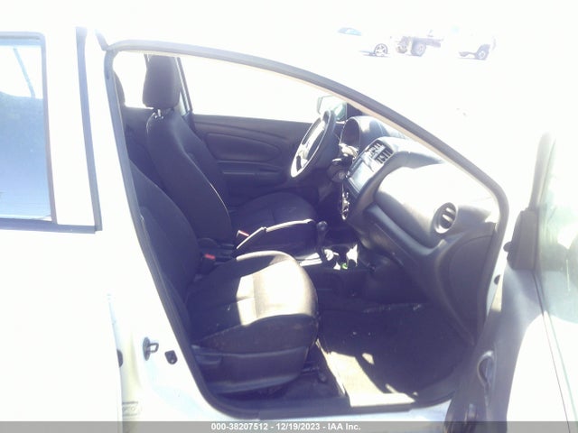 2019 NISSAN VERSA SEDAN 3N1CN7AP3KL813022 Photo 4