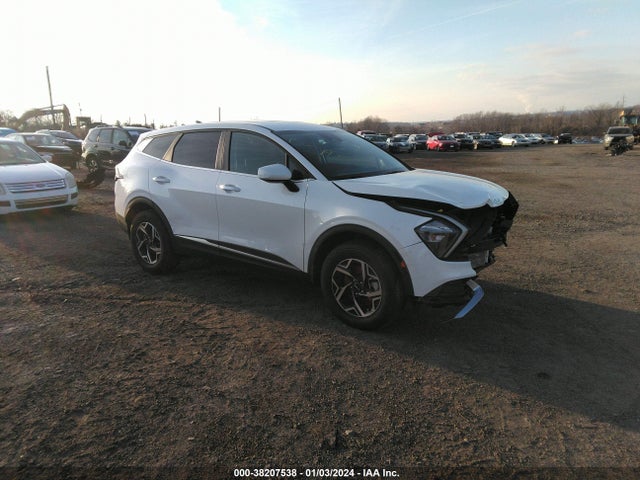 KIA Sportage Lx 2023 KNDPUCAF9P7207740 Image 1