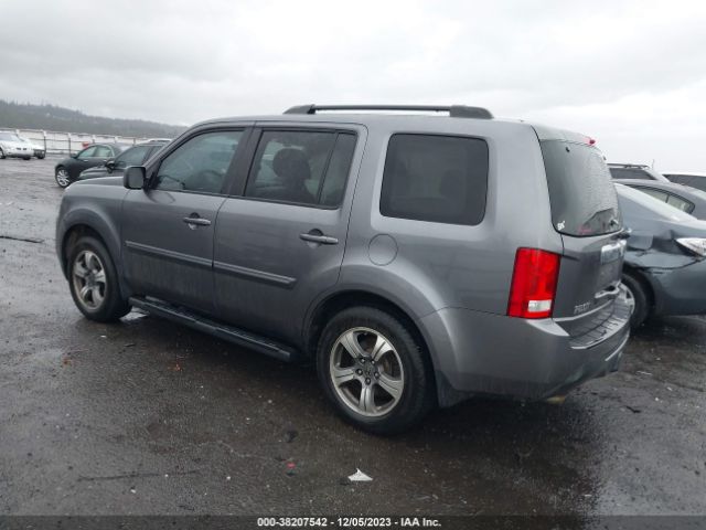 5FNYF4H3XFB070381 Honda PILOT SE