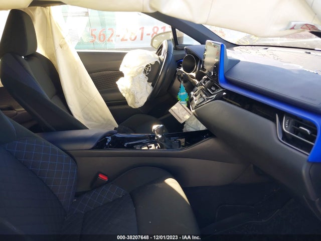 2021 TOYOTA C-HR XLE VIN: JTNKHMBX4M1114176