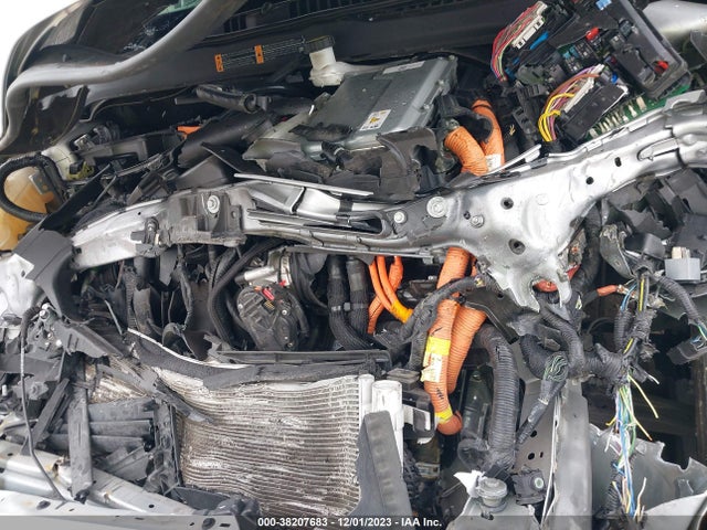 Ford Fusion Hybrid Platinum 2018 3FA6P0RU3JR161090 Image 10