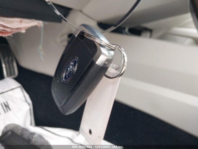 Ford Fusion Hybrid Platinum 2018 3FA6P0RU3JR161090 Image 11