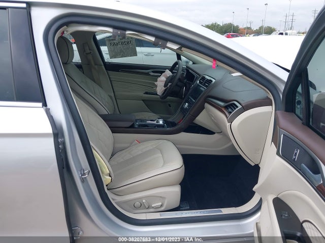 Ford Fusion Hybrid Platinum 2018 3FA6P0RU3JR161090 Image 5