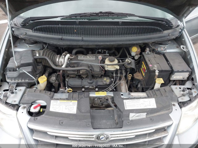 2005 CHRYSLER TOWN & COUNTRY LIMITED VIN: 2C4GP64L95R396413