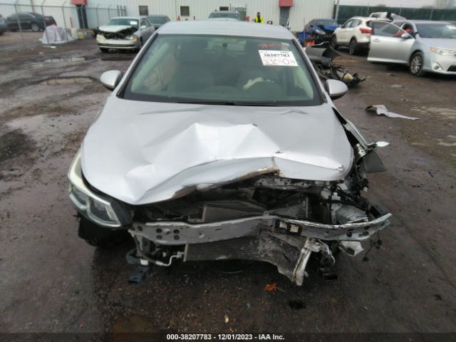 1G1BC5SM4J7135478 Chevrolet Cruze Ls Auto