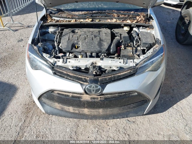 Toyota COROLLA LE 2018 5YFBURHE1JP847974 Image 10
