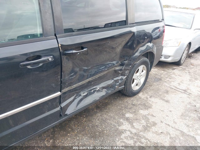 2010 DODGE GRAND CARAVAN SXT VIN: 2D4RN5D17AR196604