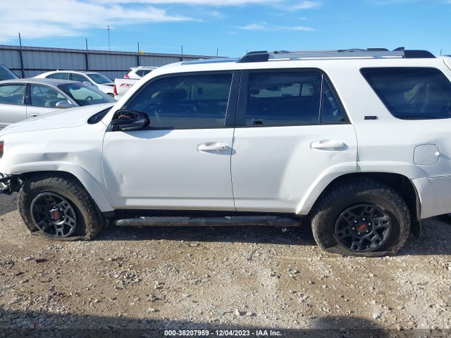 Toyota 4runner Sr5 Premium 2021 JTEFU5JR8M5246887 Image 14