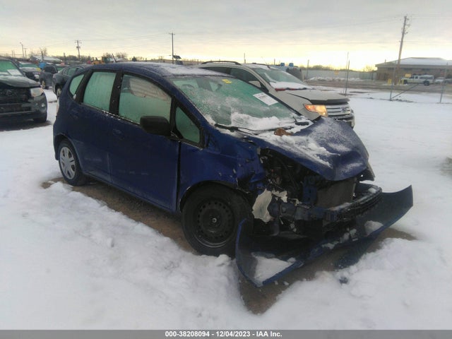 2011 HONDA FIT VIN: JHMGE8H36BC009976