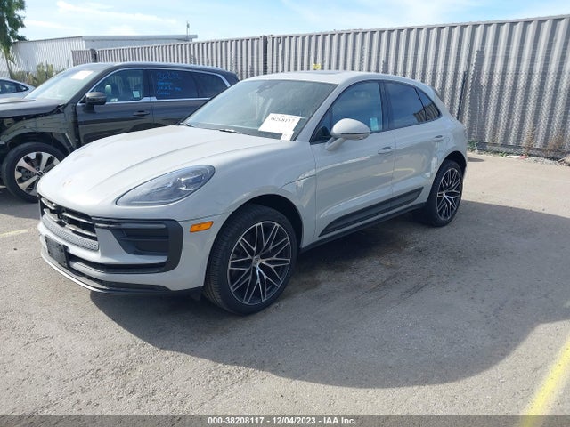 2023 PORSCHE MACAN WP1AA2A58PLB10695 Photo 1