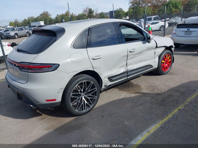 2023 PORSCHE MACAN WP1AA2A58PLB10695 Photo 3