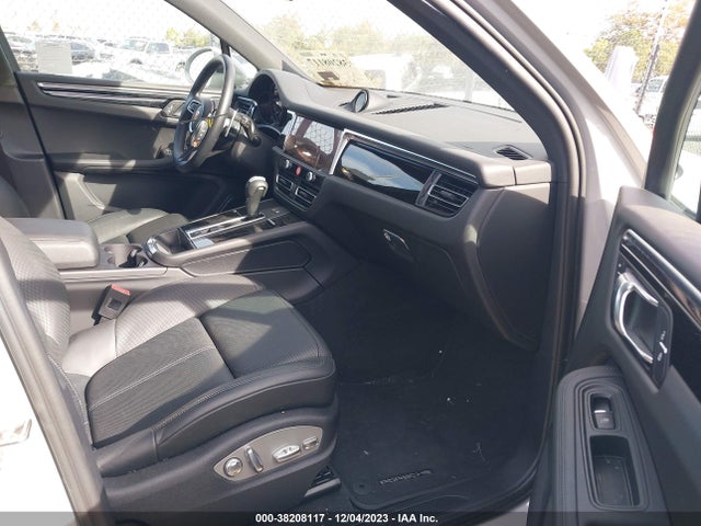 2023 PORSCHE MACAN WP1AA2A58PLB10695 Photo 4