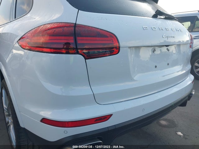 2018 PORSCHE CAYENNE WP1AA2A27JKA03009 Photo 5