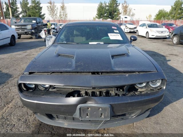 2C3CDZAG1JH280689 Dodge Challenger Sxt Plus
